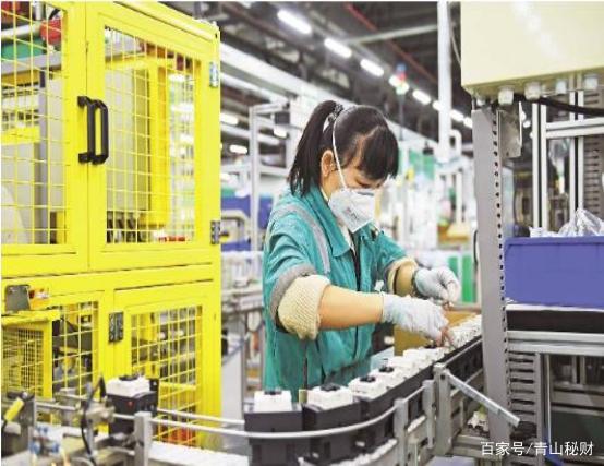 行業(yè)用工荒 月薪過萬無人問津，90后冷眼旁觀，70后扛起重?fù)?dān)